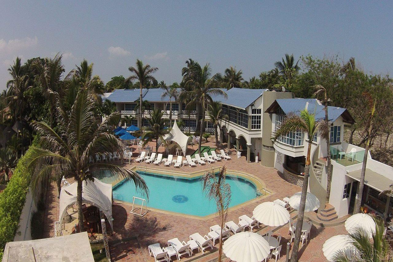 Hotel Tropical Inn Плайя-де-Пунта-Арена Экстерьер фото
