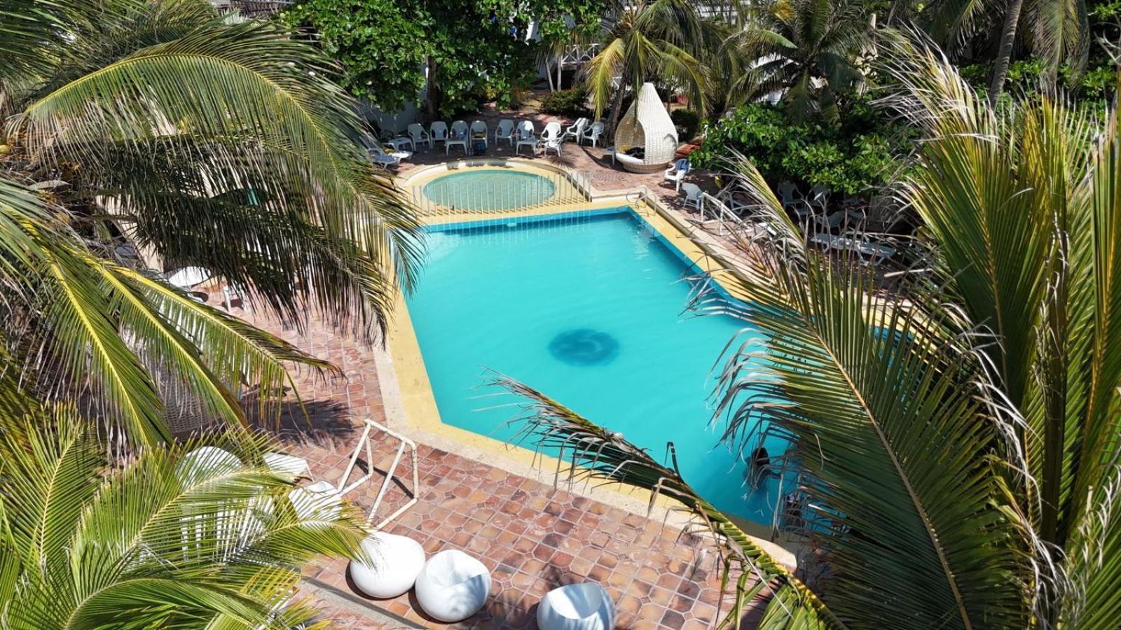 Hotel Tropical Inn Плайя-де-Пунта-Арена Экстерьер фото
