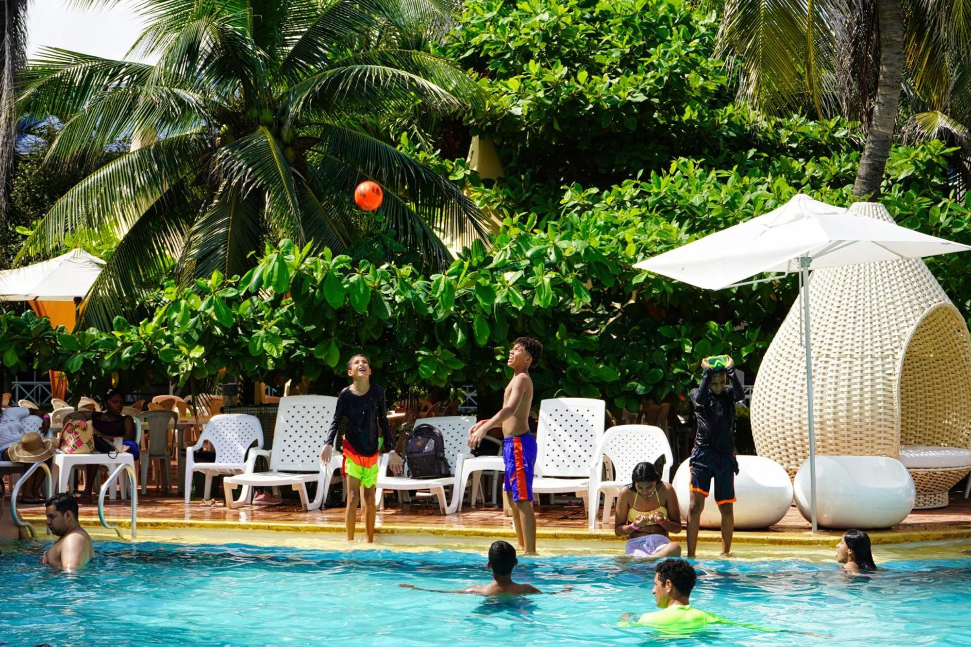 Hotel Tropical Inn Плайя-де-Пунта-Арена Экстерьер фото